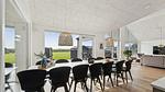 living-dining-room - Ferienhaus für 14 Personen (213 m²) in Otterup - Top-Hundeurlaub