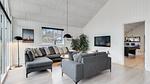 living-dining-room - Ferienhaus für 18 Personen (264 m²) in Væggerløse - Top-Hundeurlaub