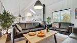 living-dining-room - Ferienhaus für 26 Personen (325 m²) in Alsen - Top-Hundeurlaub