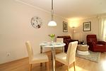 Wohnzimmer - Appartementhaus Eichsfeldia Fewo 4 - Top-Hundeurlaub