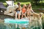 GRUBERS Hotel-Apartments Gastein, das Doggy-Hotel mit Hundebadeteich - Top-Hundeurlaub