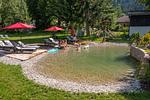 GRUBERS Hotel-Apartments Gastein, das Doggy-Hotel mit Hundebadeteich - Top-Hundeurlaub