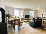 Wohnzimmer - Villa Deichblick - Top-Hundeurlaub