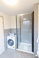 Willkommen im Ferienhaus "Kranich" zwischen Bodden & Darß.  Umzäunter Garten, Hunde urlauben gratis. Hunde wohnen gratis! - Top-Hundeurlaub