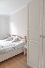 Ferienwohnung "Kellerwald" im hessischen Sauerland, mit direktem Waldzugang und eingezäuntem Garten. Bis zu 3 Hunde urlauben gratis! - Top-Hundeurlaub