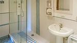 bathroom - Ferienhaus für 10 Personen (200 m²) in Saint-Pierre-sur-Orthe - Top-Hundeurlaub