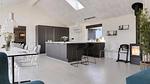 living-dining-room - Ferienhaus für 24 Personen (314 m²) in Stege - Top-Hundeurlaub