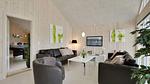 living-dining-room - Ferienhaus für 16 Personen (250 m²) in Bogense - Top-Hundeurlaub