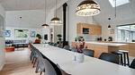 living-dining-room - Ferienhaus für 18 Personen (253 m²) in Nexø - Top-Hundeurlaub
