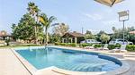 pool - Ferienhaus für 6 Personen (250 m²) in Comiso - Top-Hundeurlaub