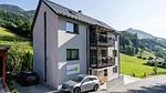 Außenseite Ferienhaus [Sommer] - Ferienwohnung für 9 Personen (50 m²) in Bruck an der Glocknerstraße - Top-Hundeurlaub