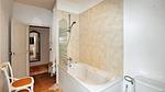 bathroom - Ferienhaus für 14 Personen (264 m²) in Ventenac-en-Minervois - Top-Hundeurlaub