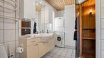 bathroom - Ferienhaus für 8 Personen (99 m²) in Hemmet - Top-Hundeurlaub
