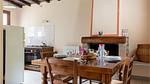 kitchen - Ferienhaus für 8 Personen (220 m²) in Borgo a Mozzano - Top-Hundeurlaub