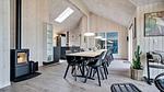 living-dining-room - Ferienhaus für 16 Personen (223 m²) in Vejby - Top-Hundeurlaub