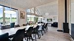 living-dining-room - Ferienhaus für 16 Personen (223 m²) in Vejby - Top-Hundeurlaub