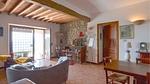 living-room - Ferienwohnung für 6 Personen (120 m²) in Caprese - Top-Hundeurlaub