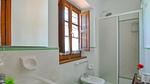 bathroom - Ferienwohnung für 6 Personen (120 m²) in Caprese - Top-Hundeurlaub