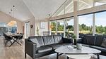 living-dining-room - Ferienhaus für 18 Personen (253 m²) in Ålbæk - Top-Hundeurlaub