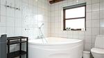 bathroom - Ferienhaus für 6 Personen (110 m²) in Hjørring - Top-Hundeurlaub