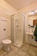 Ferienwohnung Michela 4 mit Garten und Seeblick - 017185-CNI-00093 - Top-Hundeurlaub