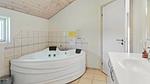 bathroom - Ferienhaus für 10 Personen (104 m²) in Rødby - Top-Hundeurlaub