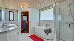 bathroom - Ferienhaus für 8 Personen (100 m²) in Ejstrupholm - Top-Hundeurlaub