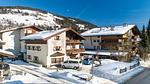 Außenseite Ferienhaus [Winter] - Ferienhaus für 27 Personen (485 m²) in Kirchberg in Tirol - Top-Hundeurlaub