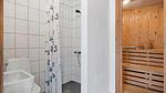 bathroom - Ferienhaus für 26 Personen (380 m²) in Give - Top-Hundeurlaub