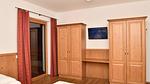 Schlafzimmer - Ferienwohnung für 12 Personen (127 m²) in Brixen im Thale - Top-Hundeurlaub