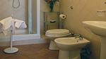 BathRoom - Ferienwohnung für 4 Personen (31 m²) in Arcevia - Top-Hundeurlaub