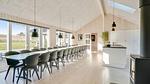 living-dining-room - Ferienhaus für 26 Personen (325 m²) in Grenaa - Top-Hundeurlaub