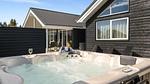 whirlpool - Ferienhaus für 18 Personen (267 m²) in Spøttrup - Top-Hundeurlaub