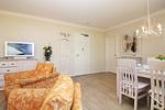 Wohnzimmer - Jagdschloß zu Hohen Niendorf Fewo 10 - Top-Hundeurlaub