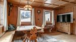 Wohnzimmer - Ferienwohnung für 7 Personen (100 m²) in Alpbach - Top-Hundeurlaub