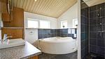 bathroom - Ferienhaus für 8 Personen (118 m²) in Ebeltoft - Top-Hundeurlaub