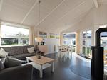 Wohnzimmer - Ferienhaus Strandpark 11 - Top-Hundeurlaub