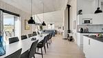 living-dining-room - Ferienhaus für 18 Personen (253 m²) in Ålbæk - Top-Hundeurlaub