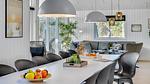 living-dining-room - Ferienhaus für 18 Personen (253 m²) in Nørre Nebel - Top-Hundeurlaub