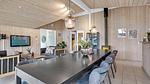 living-dining-room - Ferienhaus für 14 Personen (198 m²) in Alsen - Top-Hundeurlaub