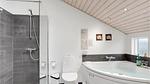 bathroom - Ferienhaus für 8 Personen (115 m²) in Hirtshals - Top-Hundeurlaub