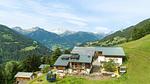 Außenseite Ferienhaus [Sommer] - Ferienwohnung für 12 Personen (90 m²) in Silbertal - Top-Hundeurlaub