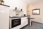 Küche / Küchenzeile - Ostseeresidenz Appartements Wischuer Fewo 22 - Top-Hundeurlaub
