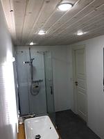 Badezimmer mit Dusche im Ferienhaus in Südschweden - Villa Yasjö - Top-Hundeurlaub