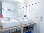 Badezimmer mit Doppelwaschbecken - Wohnung 03-5 - Top-Hundeurlaub