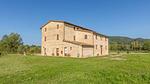 house - Ferienhaus für 16 Personen (400 m²) in Montone - Top-Hundeurlaub