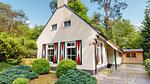 Außenseite Ferienhaus [Sommer] - Ferienhaus für 8 Personen (100 m²) in Diever - Top-Hundeurlaub
