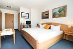 Schlafzimmer - Deutsches Haus Zimmer 16 - Top-Hundeurlaub