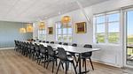 living-dining-room - Ferienhaus für 30 Personen (389 m²) - Top-Hundeurlaub