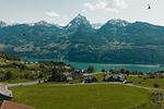Aussicht auf Mürtschenstock und Walensee - Apartment Im Aeschen - Top-Hundeurlaub